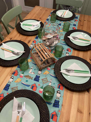 Outport NL Table Runner