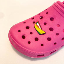 Load image into Gallery viewer, Dory Shoe Charm